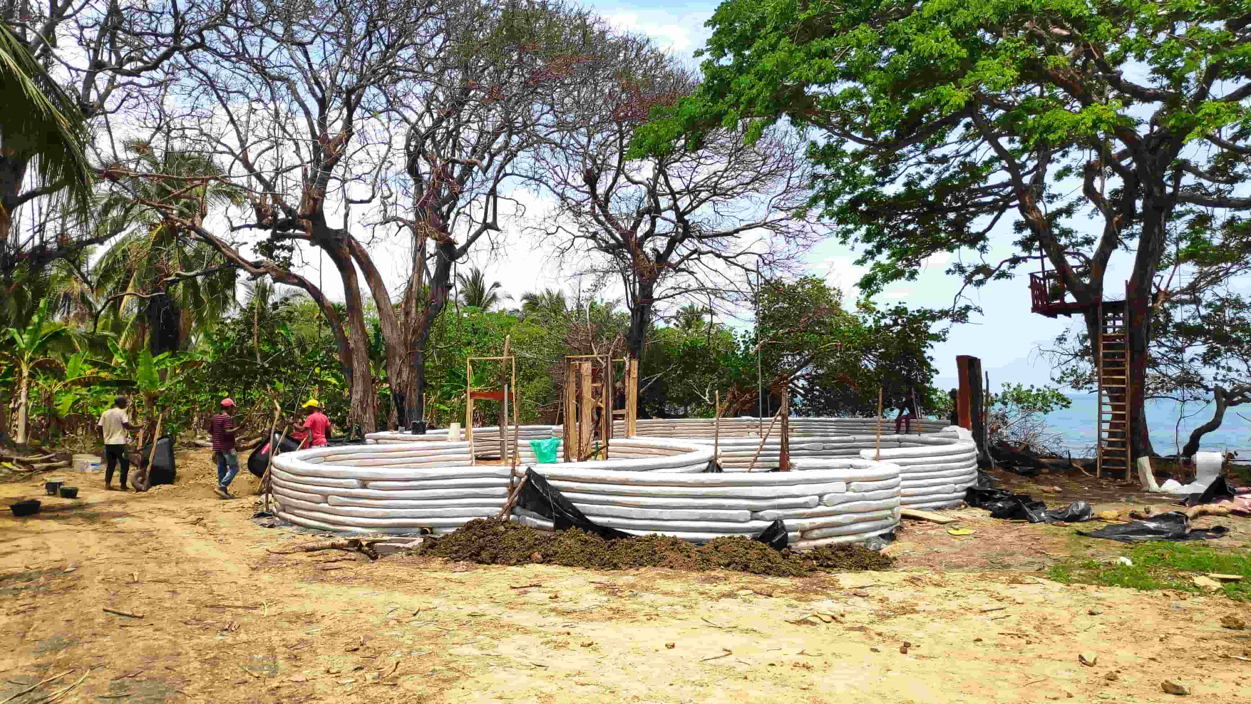 the first steps of coco salvaje: the beginning of a natural adventure, driven by love and a passion for authenticity.